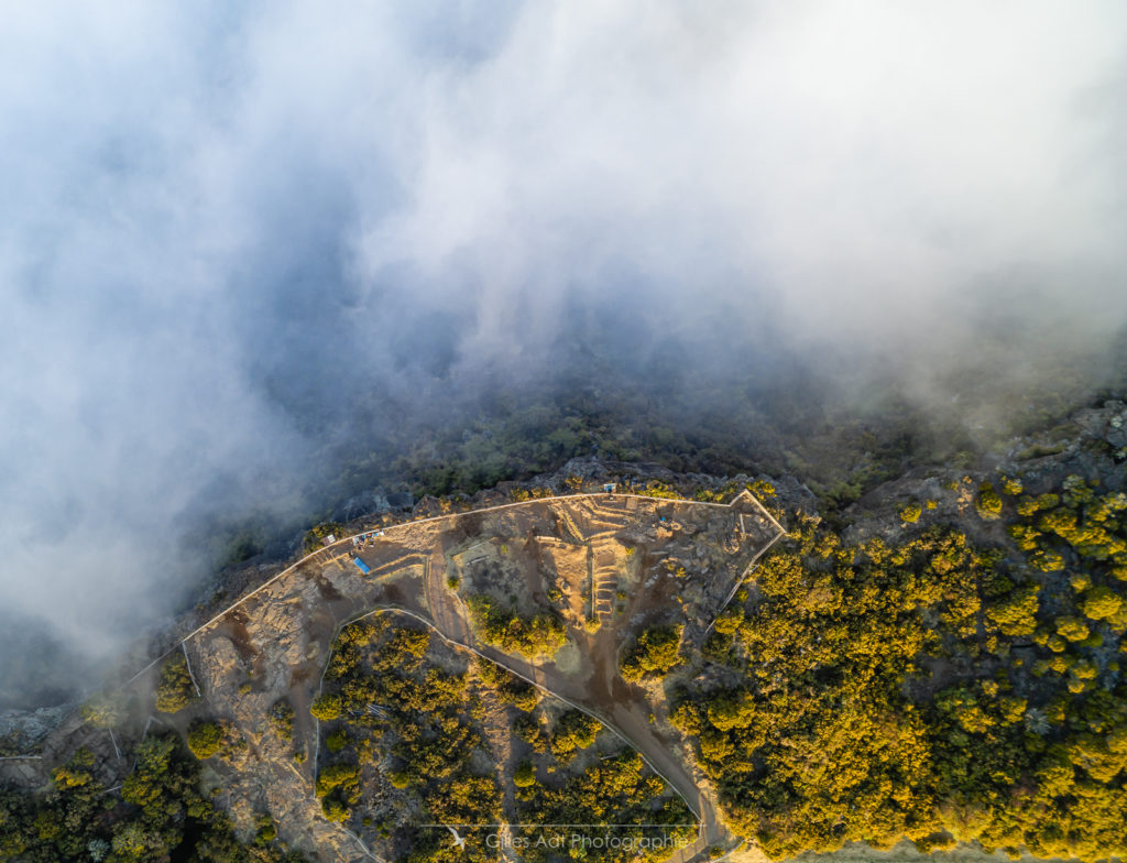 le Maido et les nuages